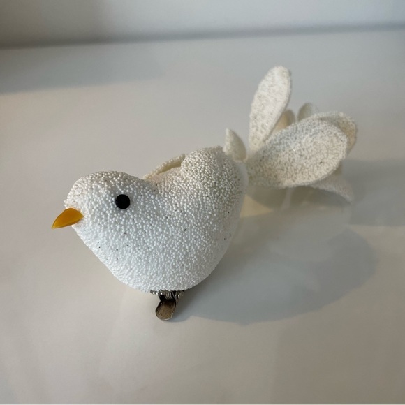 Dove Ornament with Metal Clip Vintage Read - Picture 5 of 12